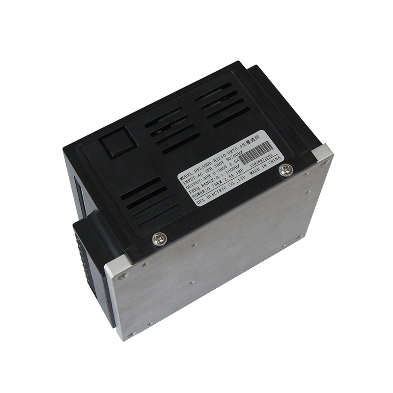 DFL500D通用變頻器，小體變頻器，變頻調(diào)速器，變頻器生產(chǎn)廠家